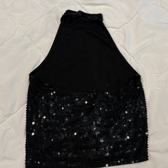 Cache Black Sequin halter top size s - Picture 3 of 6